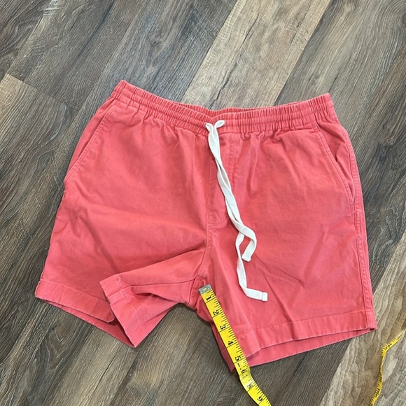Brooks Brothers Men’s Shorts Size Medium. Salmon color 98% cotton adjustable - Picture 11 of 11